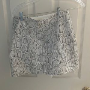 Snakeskin Miniskirt Size Small
